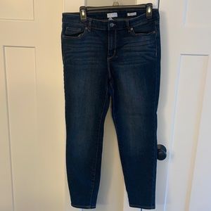 Sofia Vergara Dark Skinny Jeans